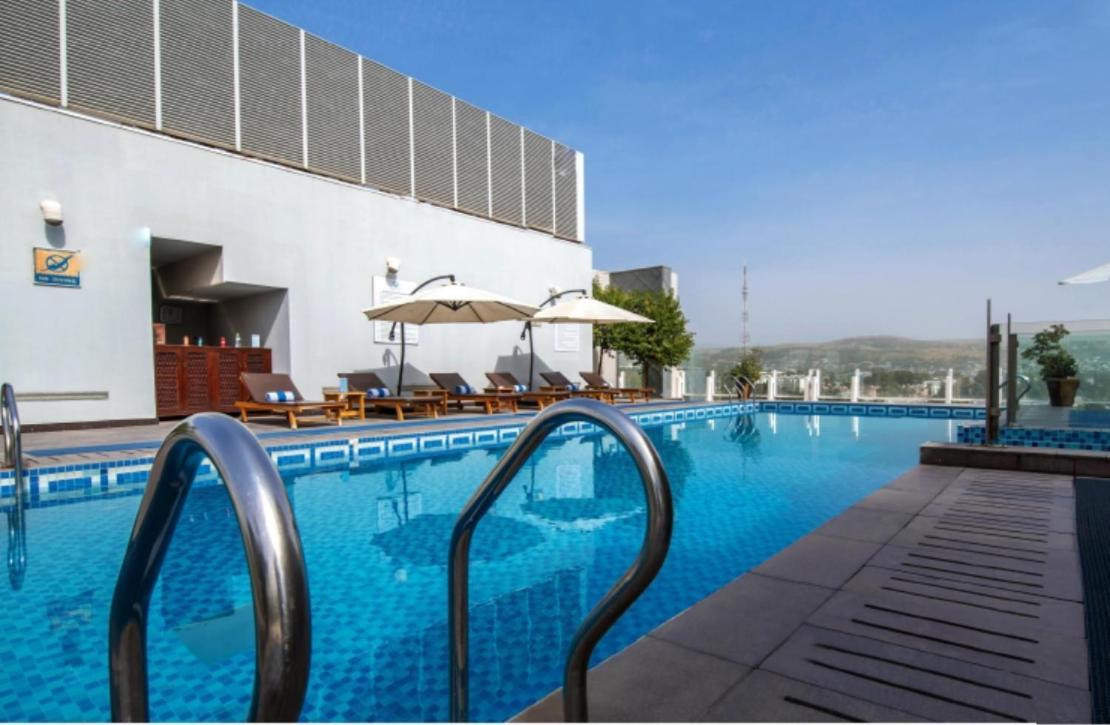 Dushanbe Serena Hotel Exteriér fotografie
