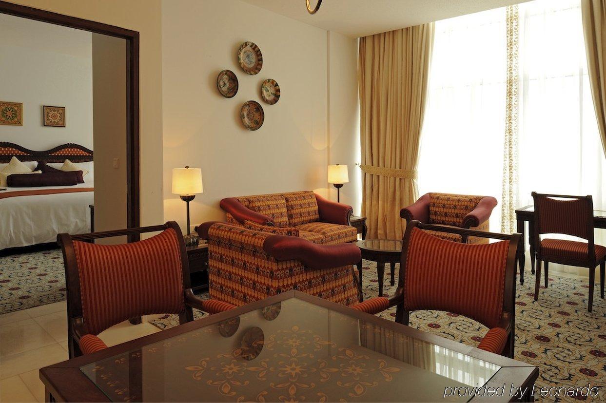 Dushanbe Serena Hotel Pokoj fotografie