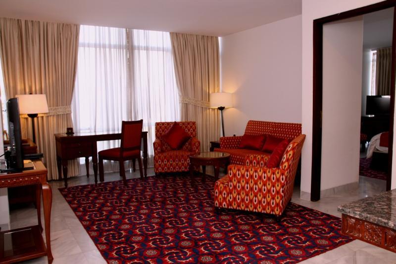 Dushanbe Serena Hotel Exteriér fotografie