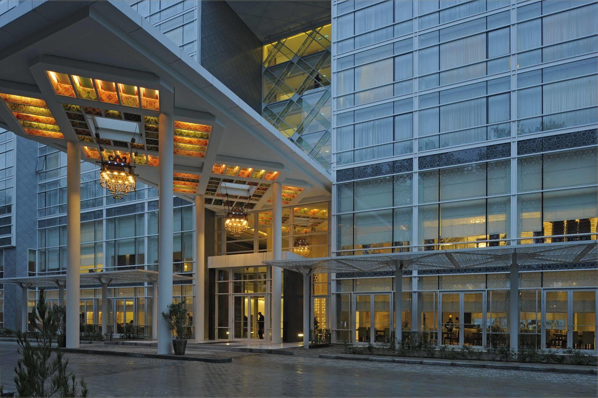 Dushanbe Serena Hotel Exteriér fotografie